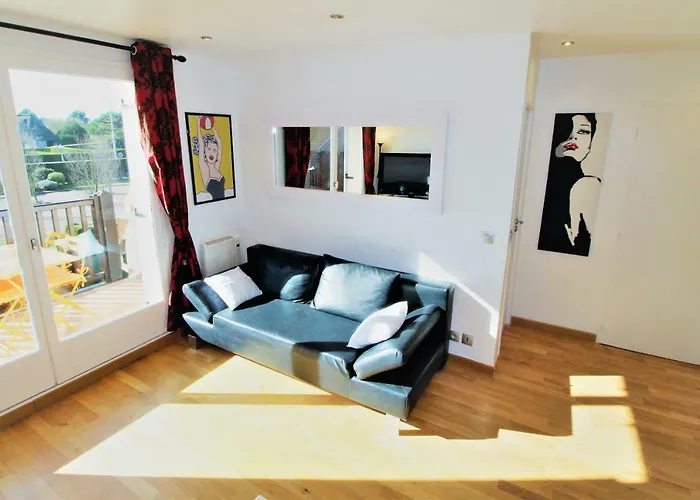 Cadre Exceptionnel: Duplex Classe 4**** Tennis, Piscine, Parking, Linge Inclus, Wifi, Materiel Bebe, Proximite Centre Deauville