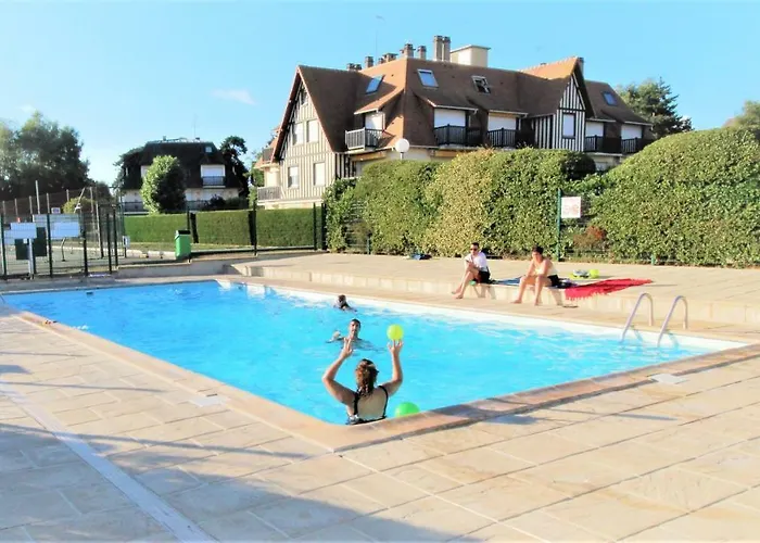 Cadre Exceptionnel: Duplex Classe 4**** Tennis, Piscine, Parking, Linge Inclus, Wifi, Materiel Bebe, Proximite Centre *